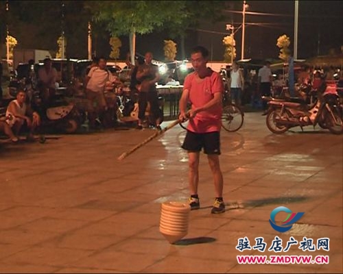 58斤的超級大陀螺成焦點(diǎn)