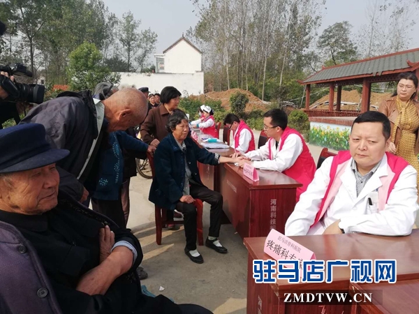 駐馬店骨科醫院走進上蔡邵店鎮高李村義診活動
