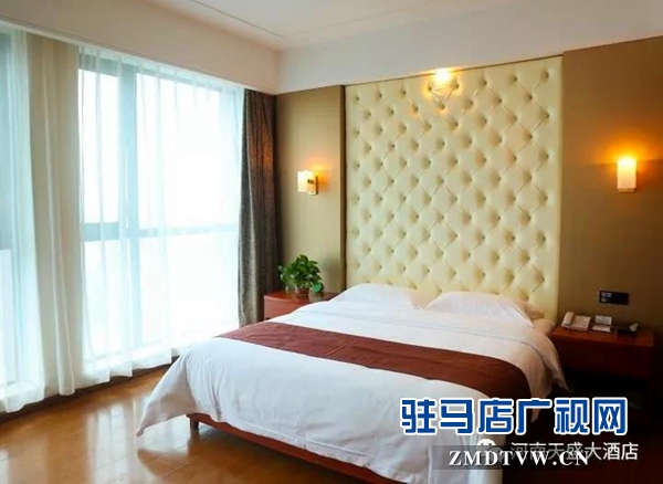 到天盛酒店過大年，游泳館門票、古裝全家福免費送啦！