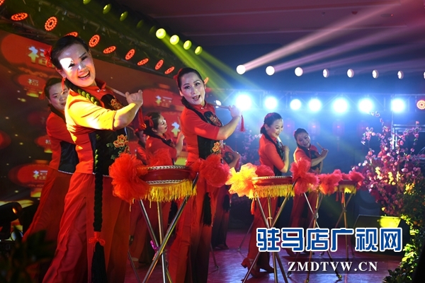 正陽縣舉辦“粒粒花生香，濃濃故鄉(xiāng)情”主題元宵節(jié)晚會