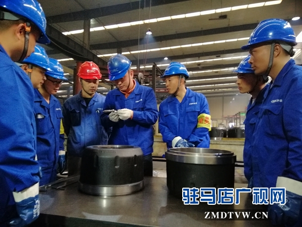 李巖:平凡崗位做不凡業績