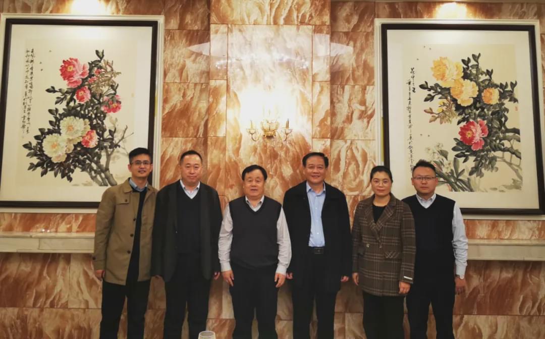 駐馬店職業(yè)技術(shù)學(xué)院院長張勝受邀參加用友&middot;新道數(shù)智化人才培養(yǎng)創(chuàng)新論壇