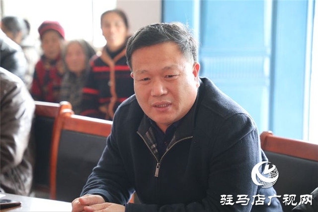 螢火蟲公益協會總會攜手上蔡分會到黨店鎮開展對接幫扶公益活動