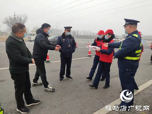 遂平縣:暖心臘八粥 情暖司乘心