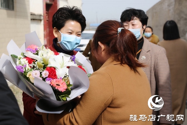 確山縣:情系“三八”婦女節(jié) 走訪慰問暖人心