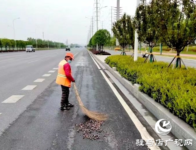 駐馬店高新區城市管理局：扎實開展路面沖洗 全面提升市容環境