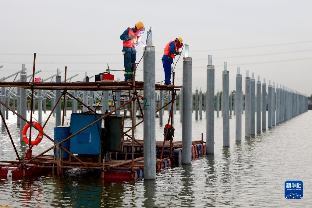 中秋節(jié):他們堅守崗位