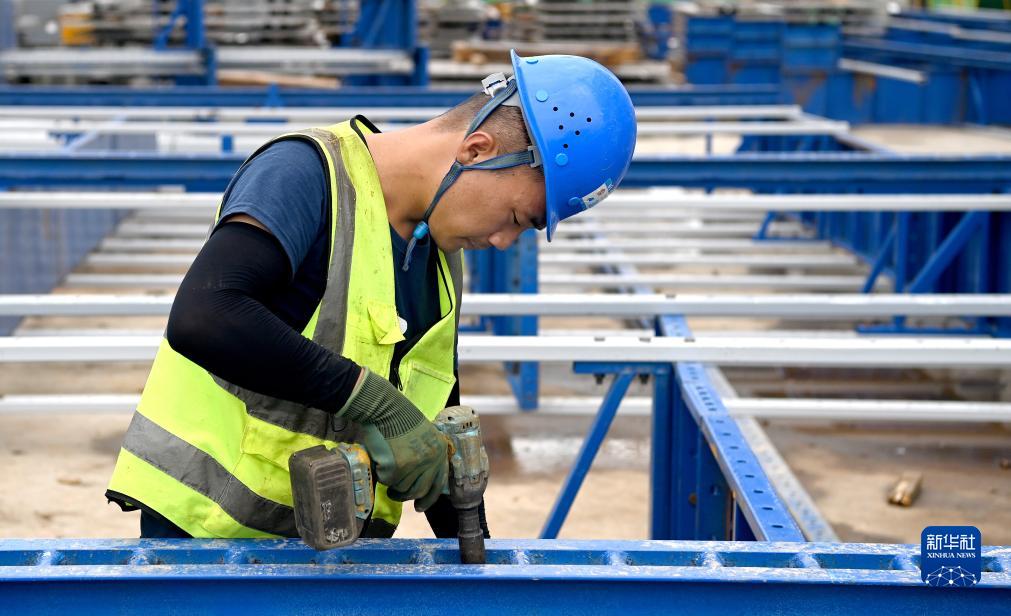 中秋節(jié):他們堅守崗位