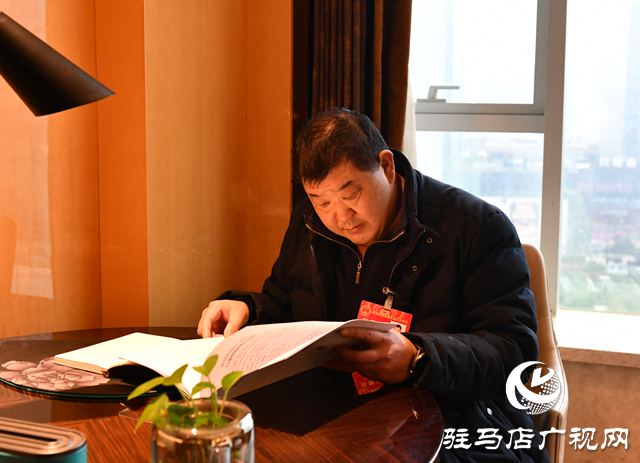 傳民意 話期待!駐馬店市人大代表向大會報到