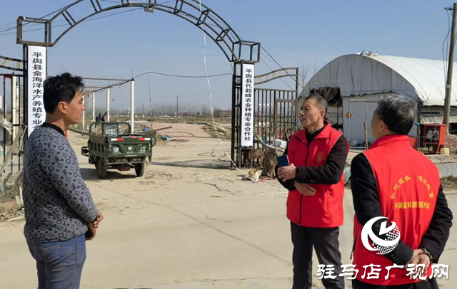 平輿縣科技小院開展學雷鋒助春耕服務活動