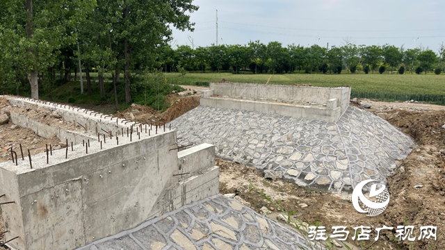 遂平東魏莊橋&ldquo;斷頭&rdquo;半年 收麥在即修復迫在眉睫