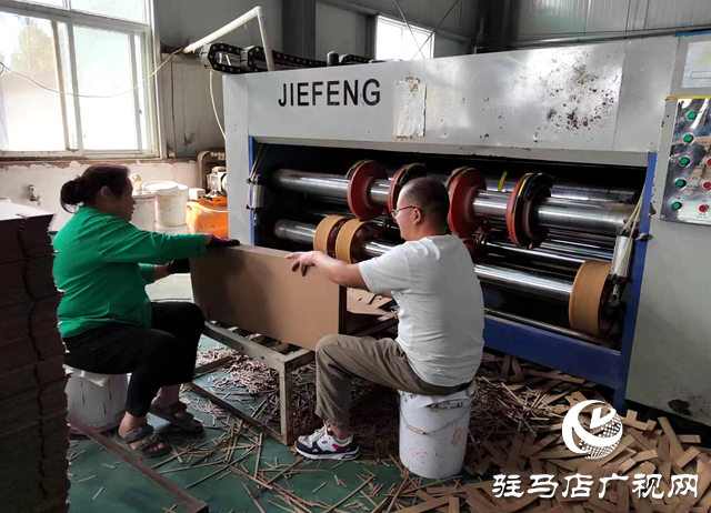 泌陽縣雙廟鄉???????:引進勞動密集型企業 讓村民實現家門口就業