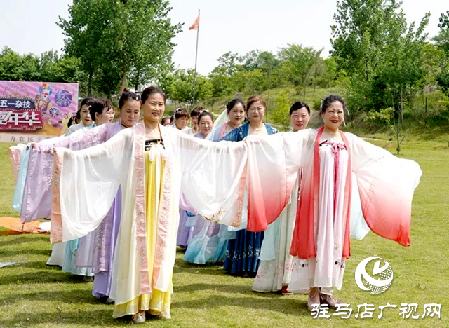 遂平縣老體協組織開展健身展示活動