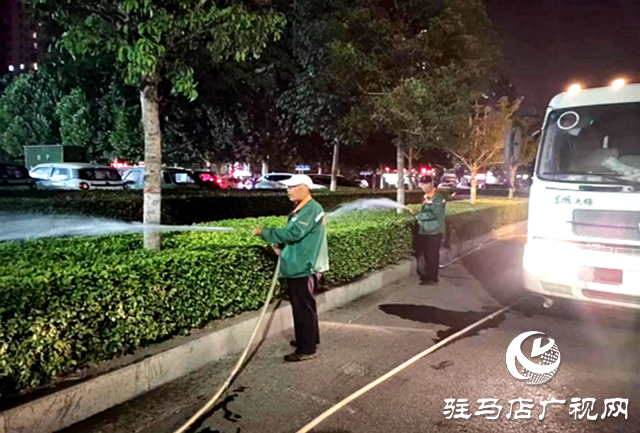 遂平縣園林綠化中心持續(xù)開(kāi)展“戰(zhàn)高溫、保苗、抗旱護(hù)綠”攻堅(jiān)戰(zhàn)