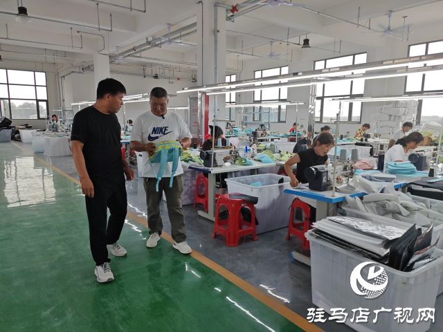 平輿縣清河街道孟莊社區：黨建三級聯動“雙提升” 激活“三園建設”新引擎