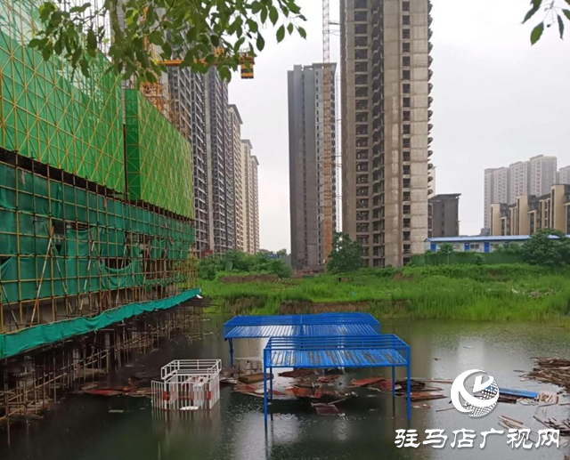 駐馬店經濟開發區:圍擋傾倒成隱患 數字城管促修復