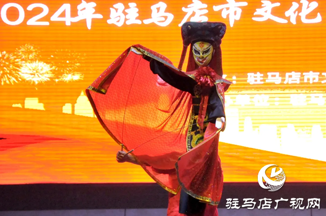 駐馬店市文化惠民下基層文藝演出走進關王廟鄉