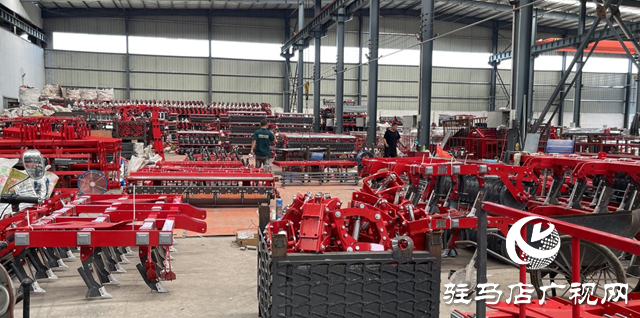 遂平縣:農機企業(yè)生產忙 開足馬力迎秋收