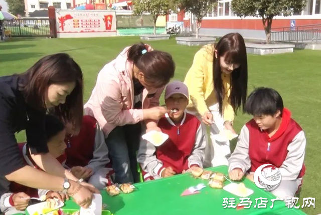 遂平縣:關(guān)愛特殊群體 傳遞重陽孝善文化