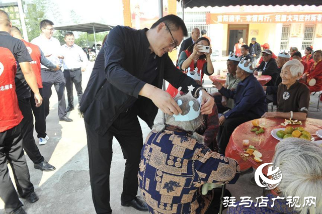 新蔡縣孫召鎮大馬莊村舉行重陽節聯歡活動