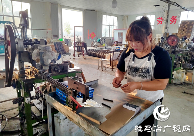 平輿縣郭樓街道:發展戶外休閑用品加工 助力村民持續增收