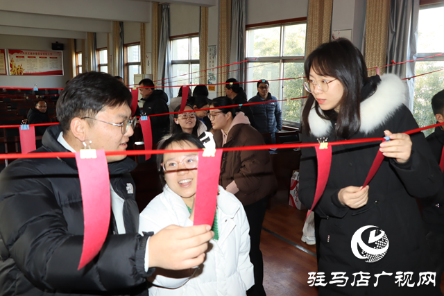 駐馬店經濟開發區關王廟鄉：趣味猜燈謎 歡樂鬧元宵