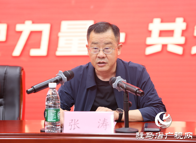 新蔡縣人民醫院舉辦慶 5?12 國際護士節表彰大會