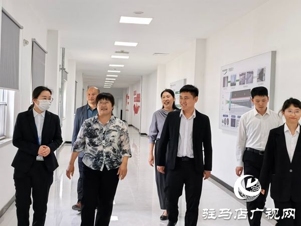 駐馬店職業技術學院副校長李鳳霞帶隊開展“訪企拓崗”專項活動