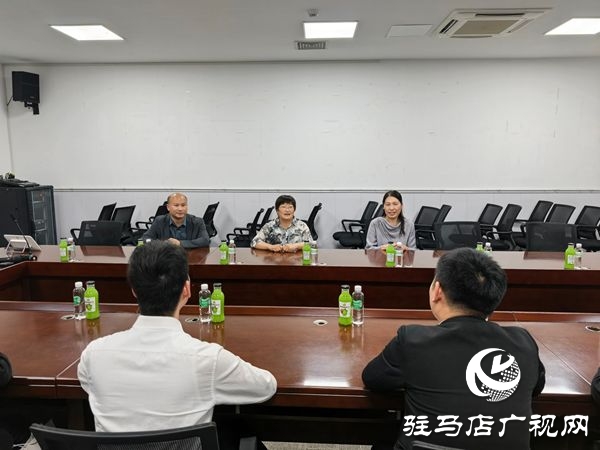 駐馬店職業技術學院副校長李鳳霞帶隊開展“訪企拓崗”專項活動