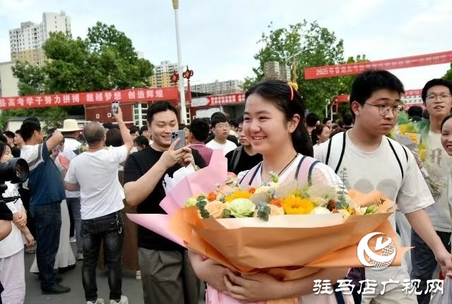 交卷!新蔡縣2025年高考圓滿(mǎn)落幕