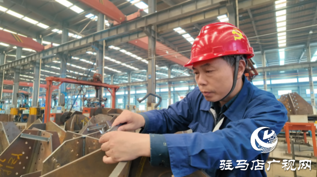 “慧”鉆研的車間工藝員康東華