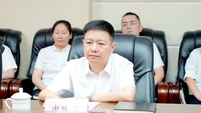 駐馬店市郵政分公司與駐馬店市鐵塔分公司簽署戰略合作協議