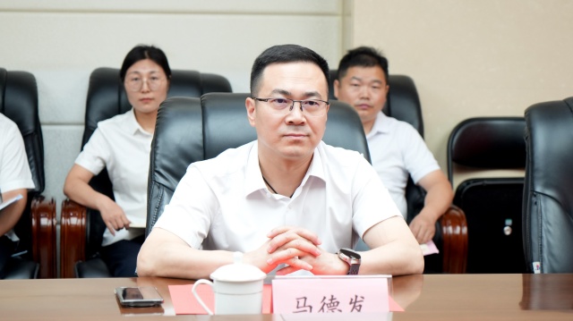 駐馬店市郵政分公司與駐馬店市鐵塔分公司簽署戰略合作協議