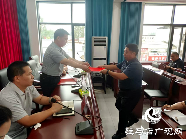 平輿縣李屯鎮:筑牢防溺水 “安全網” 簽訂責任書保平安