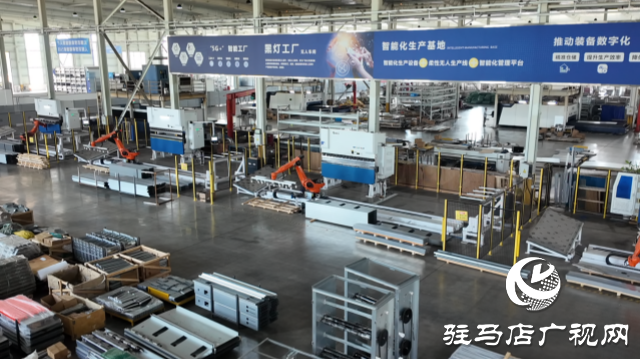 萬華畜牧:趕訂單促生產 努力實現“雙過半”