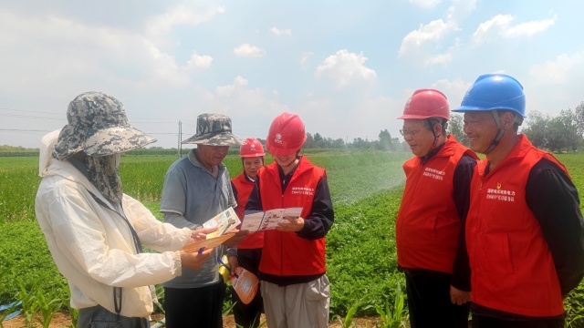 國網泌陽縣供電公司：積極開展“抗旱保供黨員先行”主題黨日活動