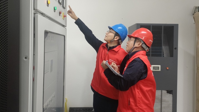 國網正陽縣供電公司：“問診”設備隱患 筑牢信通安全