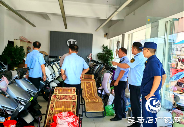 確山縣任店鎮：開展集鎮整治 加強路域管理