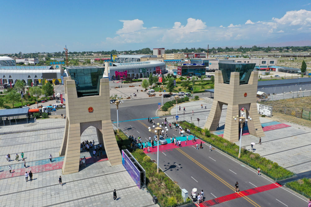 攜手開放合作 同筑共贏之路——中國攜手各方為全球經濟發展貢獻“上合力量”