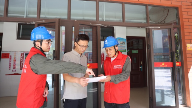 國網(wǎng)駐馬店供電公司:“把脈”校園用電 筑牢安全防線