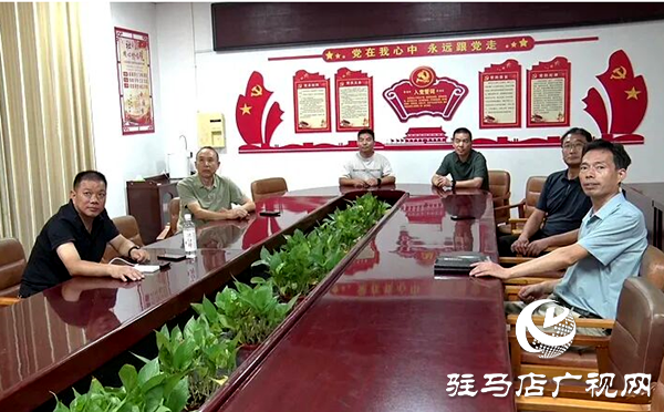 遂平一高組織全體師生收看紀念中國人民抗日戰(zhàn)爭暨世界反法西斯戰(zhàn)爭勝利80周年大會直播