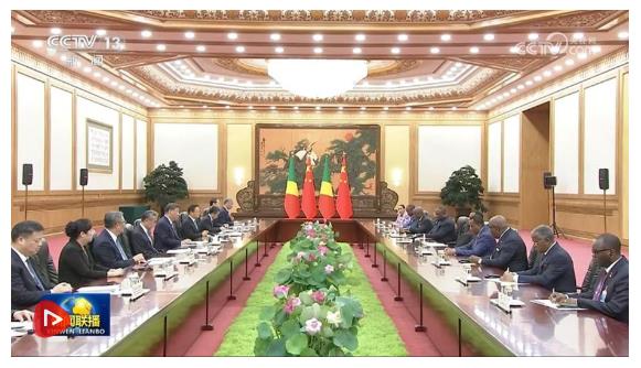 習(xí)近平會(huì)見剛果（布）總統(tǒng)薩蘇