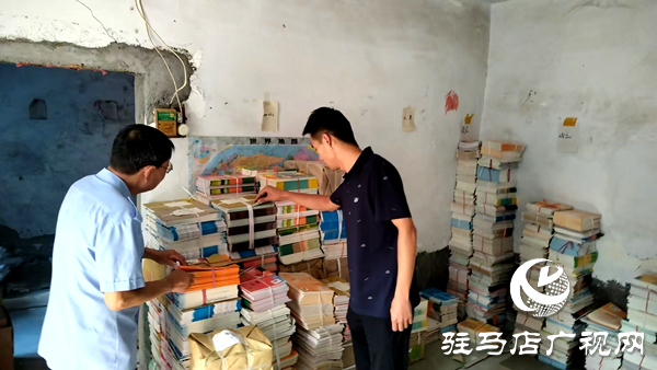 平輿縣陽城鎮：開學季開展“掃黃打非”護苗行動 為青少年成長保駕護航