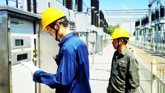 國網平輿縣供電公司:加強巡視 確保變電設備健康運行。