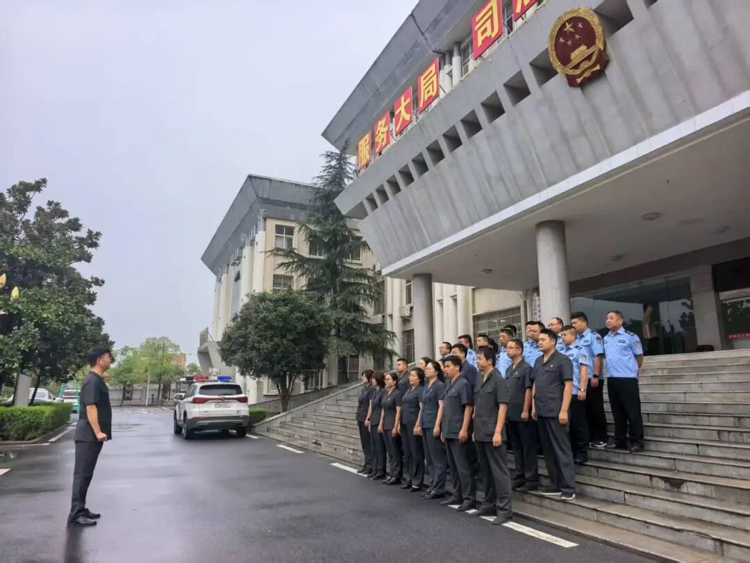 正陽法院周六繼續開展專項集中執行行動