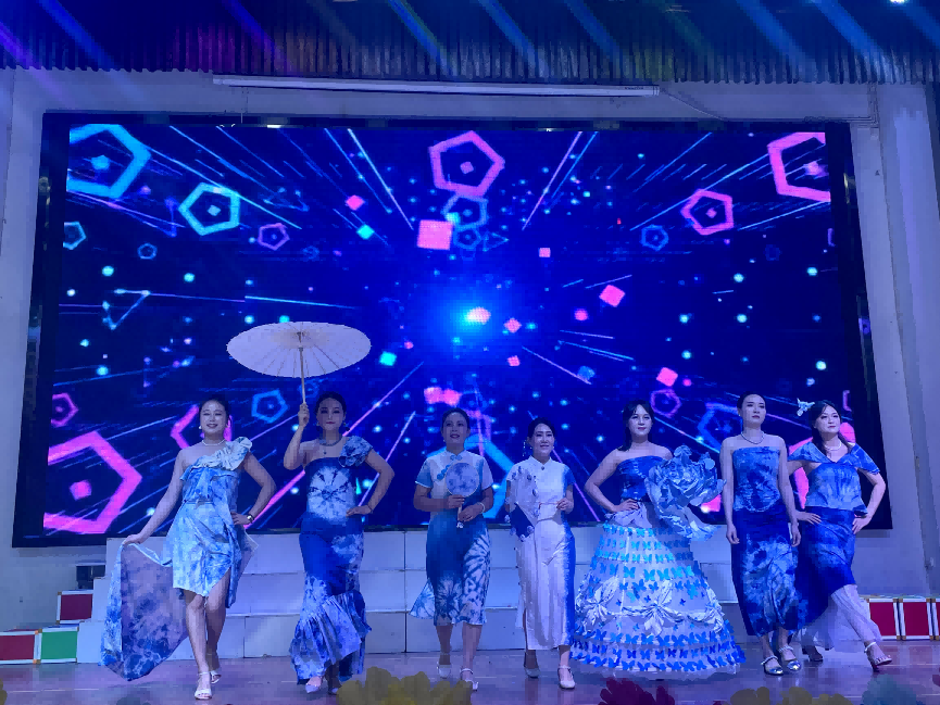 駐馬店市實驗幼兒園開展2025年教師節暨建園六十周年表彰大會