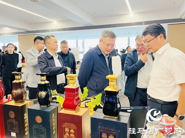 蔡洪坊酒業亮相河南省“吃貨季” 豫酒醇香添彩中秋盛宴
