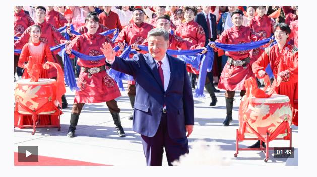 獨(dú)家視頻丨習(xí)近平離開新疆返回北京