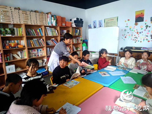 確山縣竹溝鎮(zhèn):“護(hù)苗綠書簽 書香伴成長(zhǎng)”