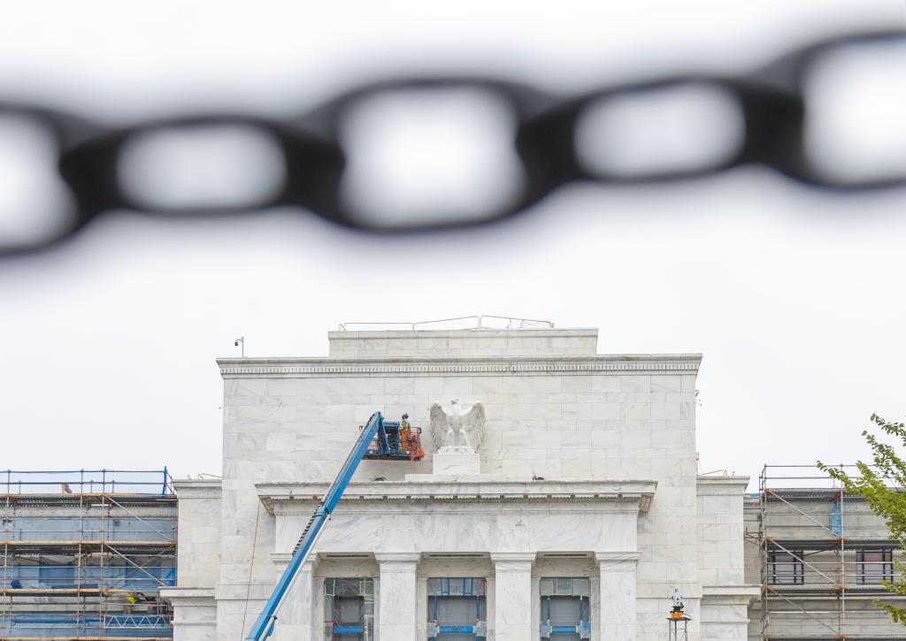 國際現貨黃金價格漲破每盎司3800美元